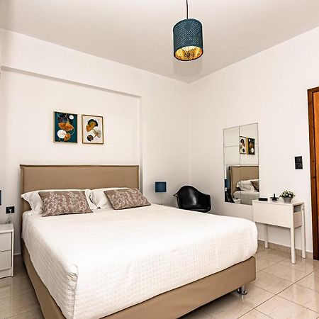 Koum Kapi Mare Seaside Cozy Apartment Chrissi Akti Chania Exterior foto