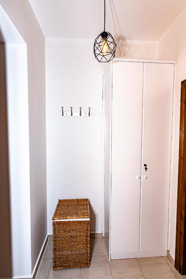 Koum Kapi Mare Seaside Cozy Apartment Chrissi Akti Chania Exterior foto